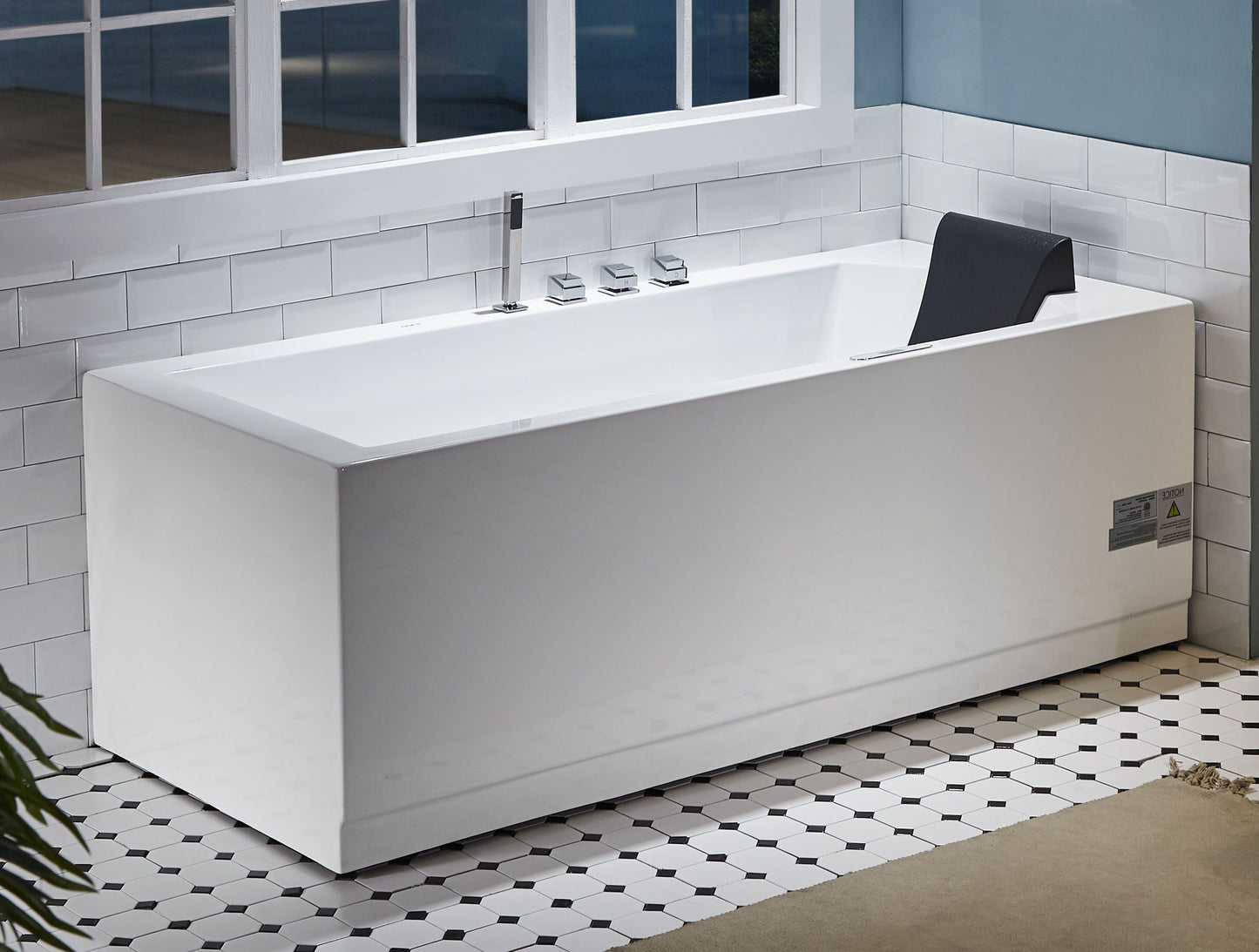 EAGO AM154ETL-L5 5 ft Acrylic White Rectangular Whirlpool Bathtub w Fixtures